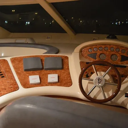 La Gavina Boat Barcelona