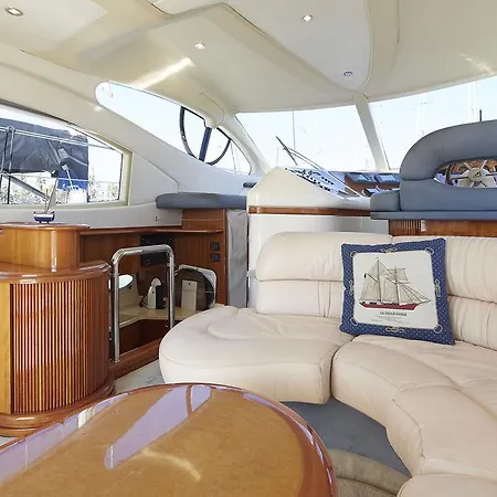 Botel La Gavina Boat *