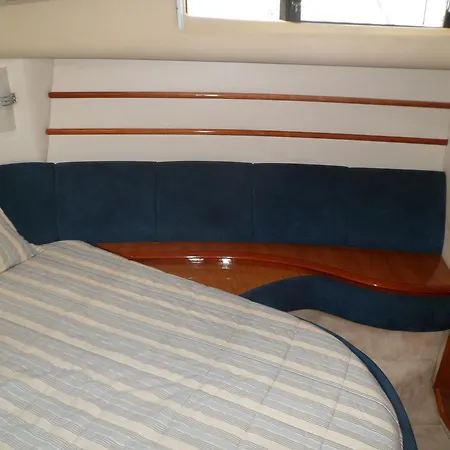 Botel La Gavina Boat Barcelona
